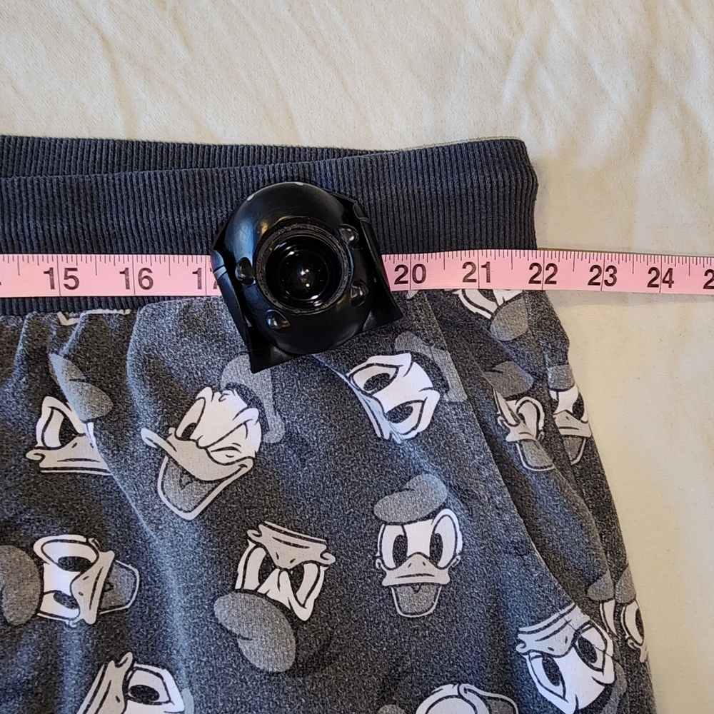 Donald Duck Disney joggers, XXL - Picture 4 of 5